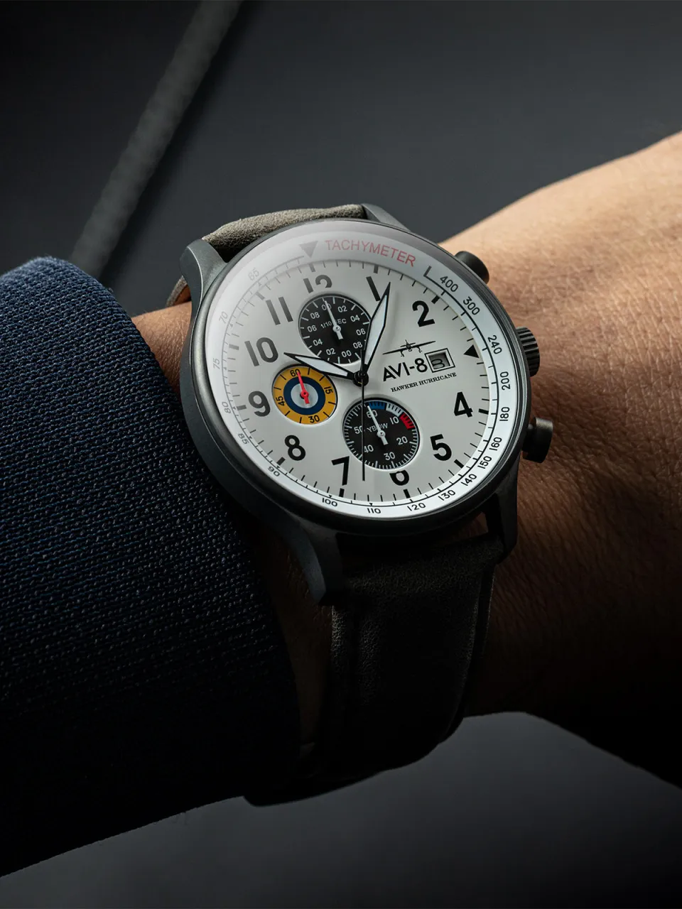 AVI-8 Hawker Hurricane Classic Chronograph Ivory Grayscale AV40110B detay görseli 1