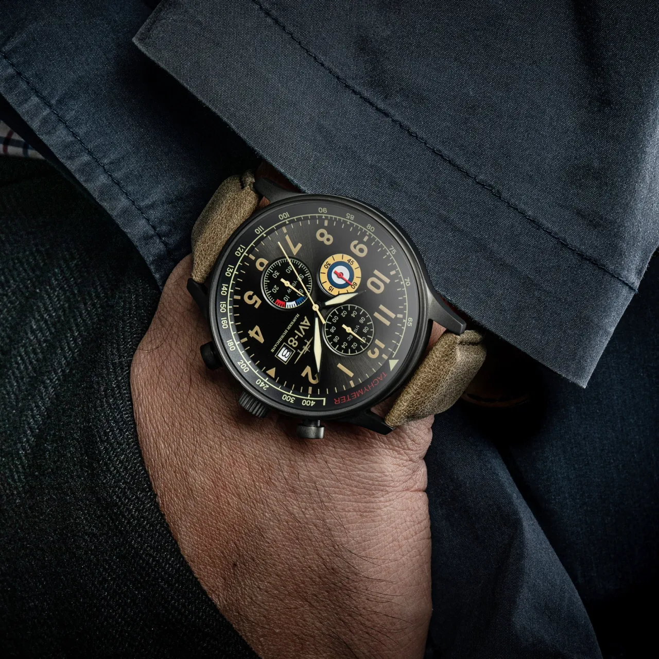 AVI-8 Hawker Hurricane Classic Chronograph Dark Earth AV40110E detay görseli 4