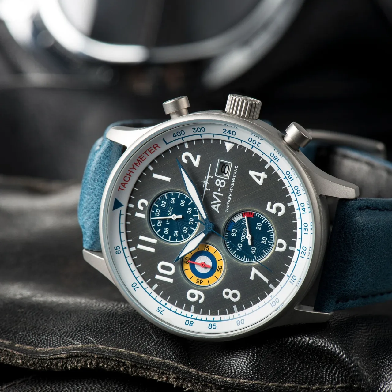 AVI-8 Hawker Hurricane Classic Chronograph Pennant Blue AV40110F detay görseli 1
