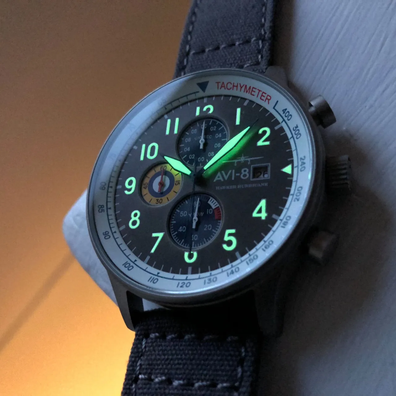 AVI-8 Hawker Hurricane Classic Chronograph Pennant Blue AV40110F detay görseli 2