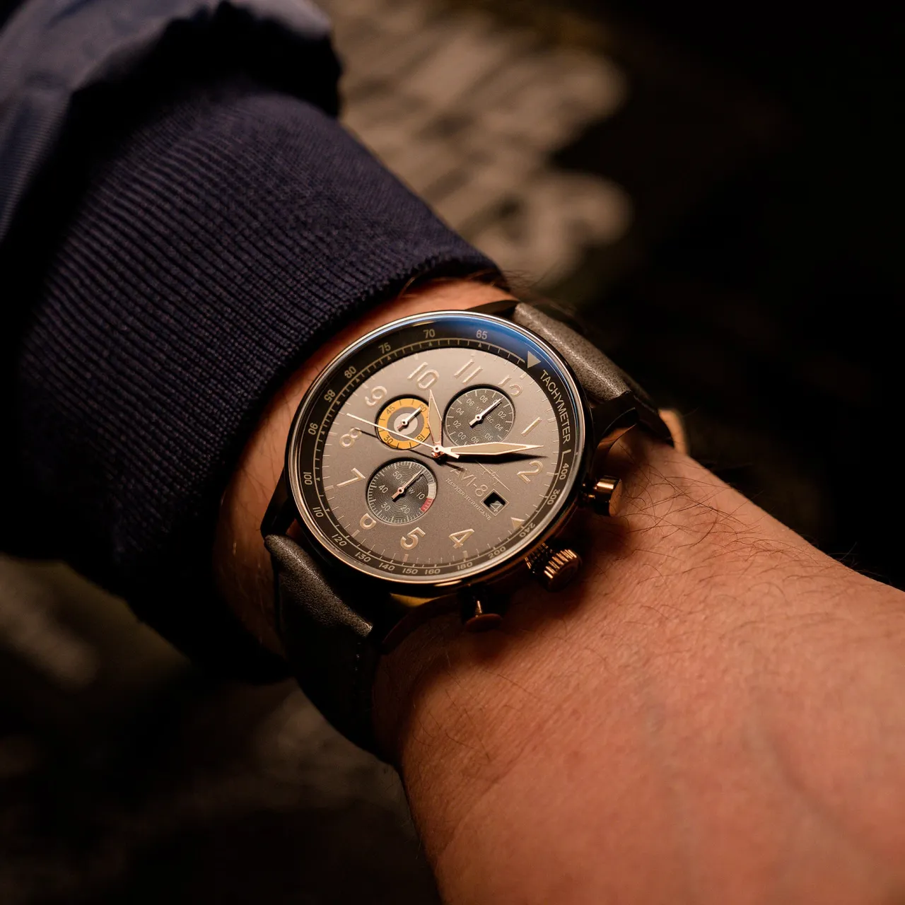 AVI-8 Hawker Hurricane Classic Chronograph Grey AV40110P detay görseli 3