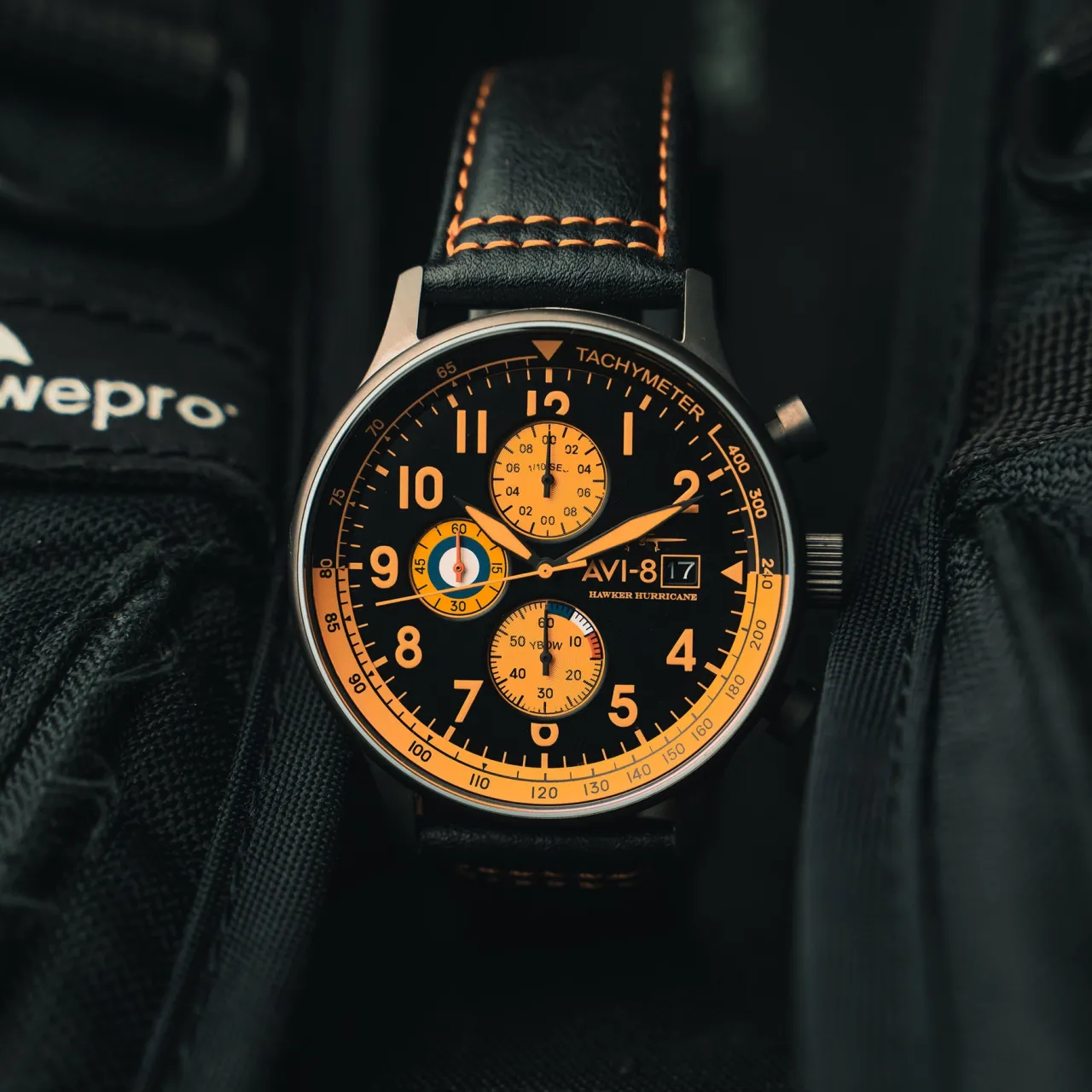 AVI-8 Hawker Hurricane Classic Chronograph Noire AV40110R detay görseli 2