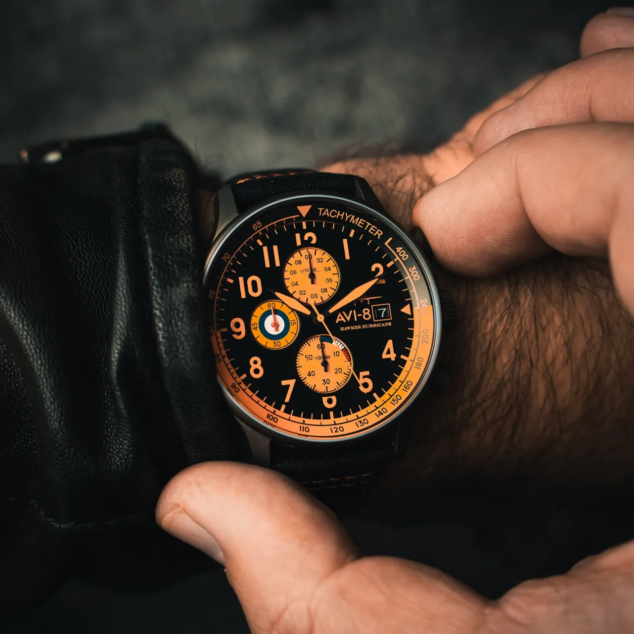 AVI-8 Hawker Hurricane Classic Chronograph Noire AV40110R detay görseli 3