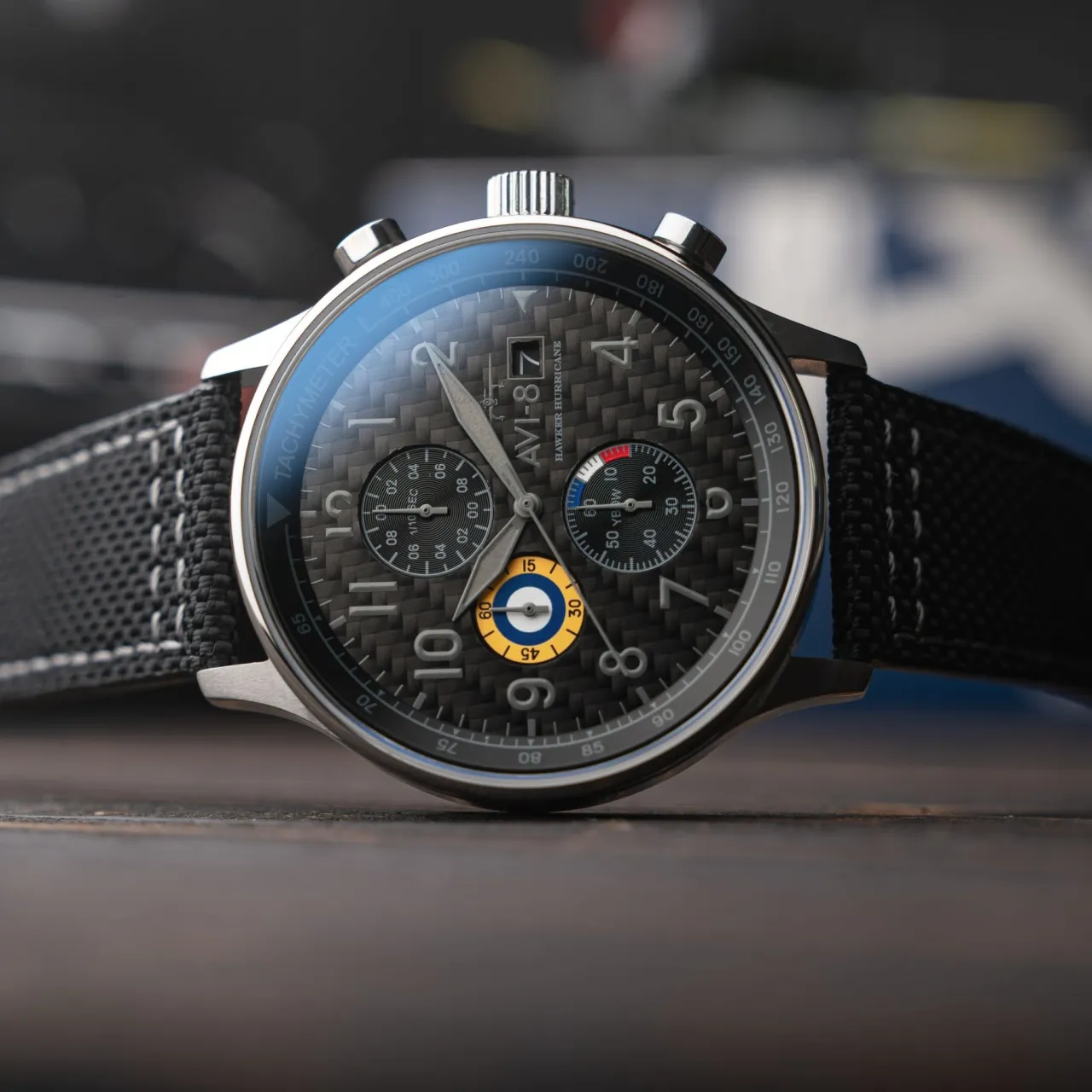 AVI-8 Hawker Hurricane Classic Chronograph Black AV40110W detay görseli 4