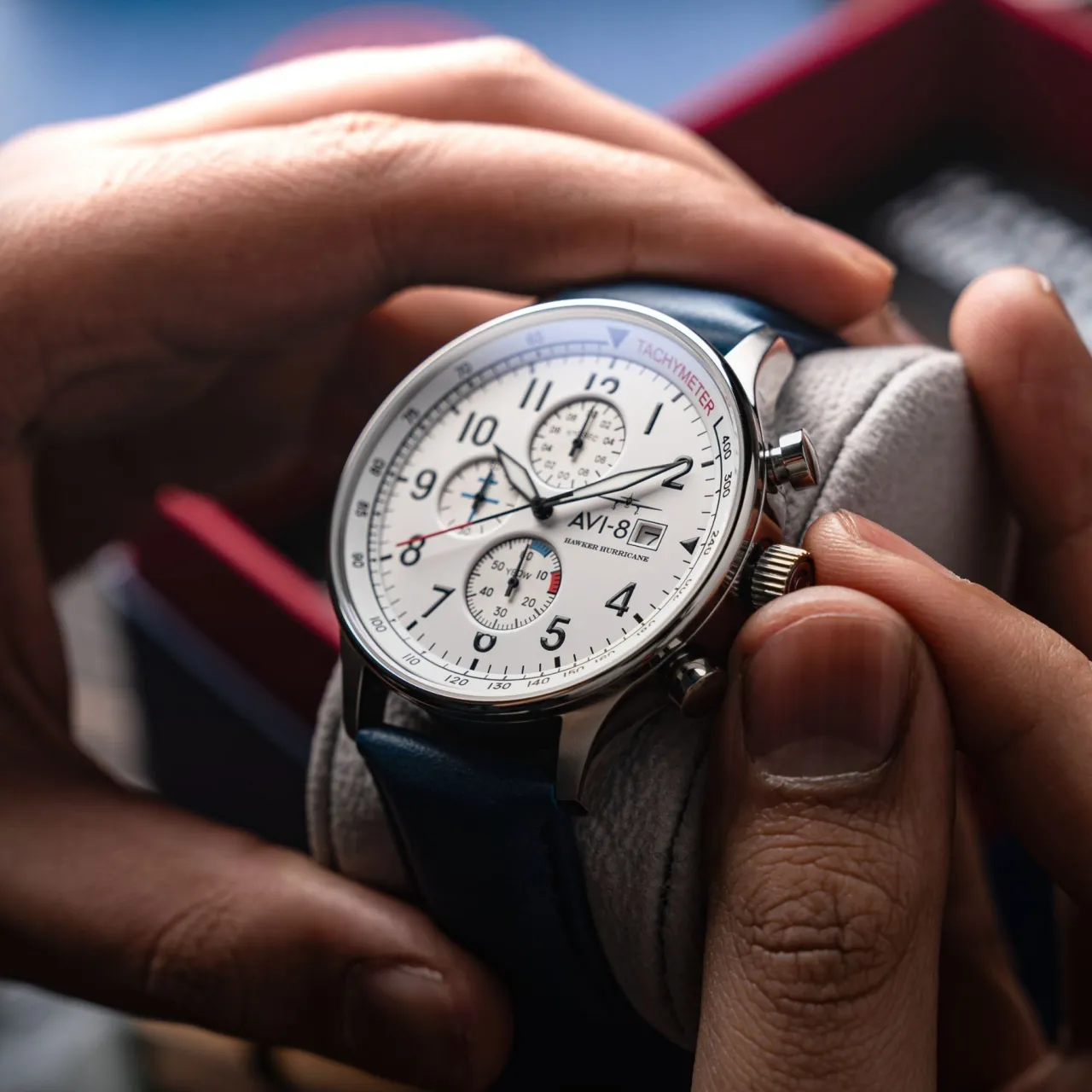 AVI-8 Hawker Hurricane Classic Chronograph Blue White AV40110X detay görseli 2
