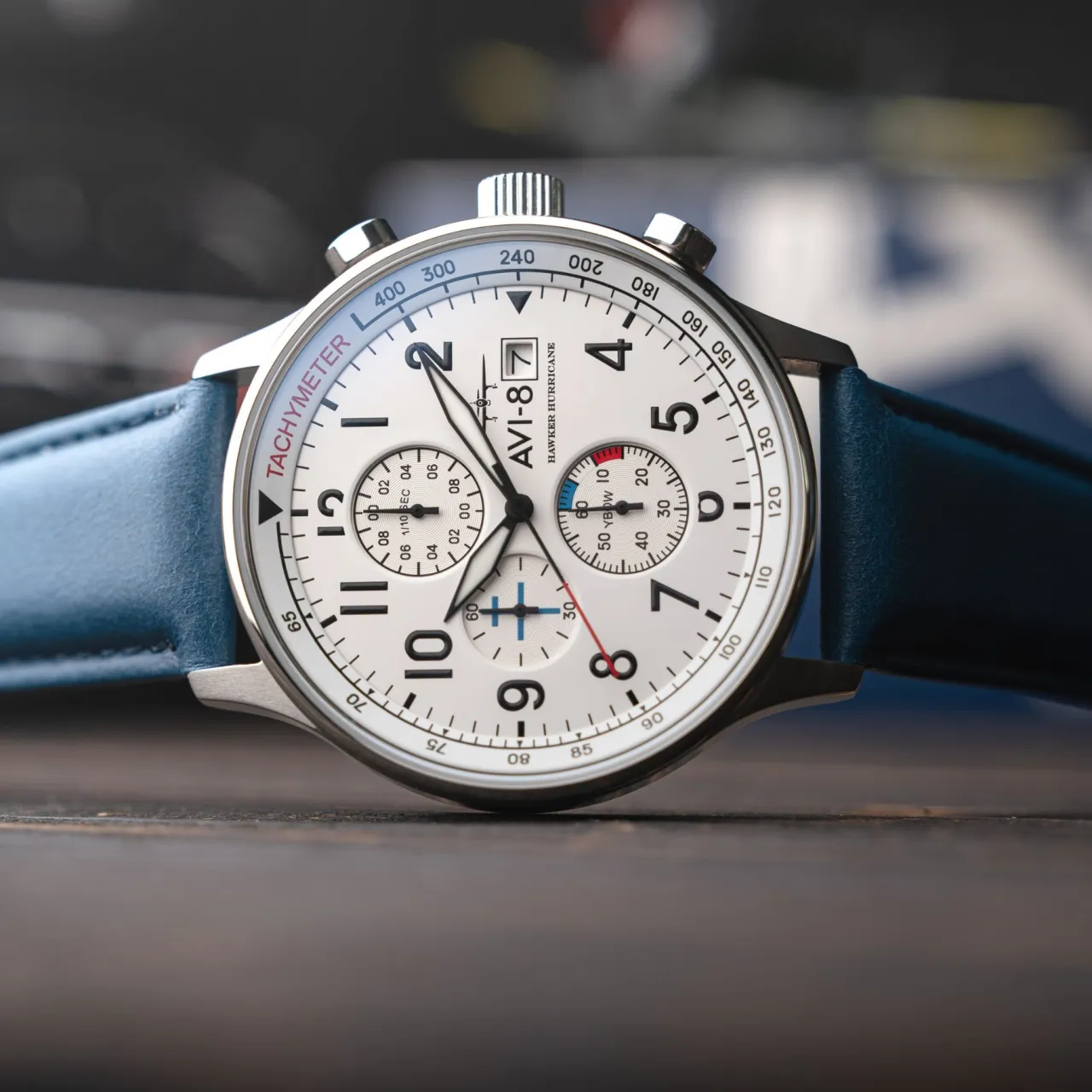 AVI-8 Hawker Hurricane Classic Chronograph Blue White AV40110X detay görseli 4