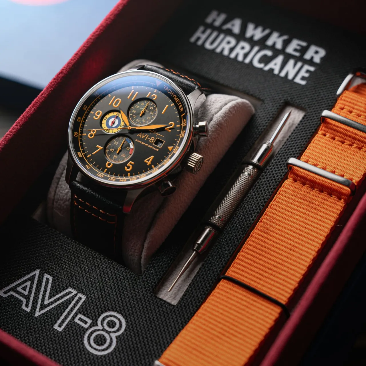 AVI-8 Hawker Hurricane Classic Chronograph Tiger Orange AV40110Y detay görseli 5
