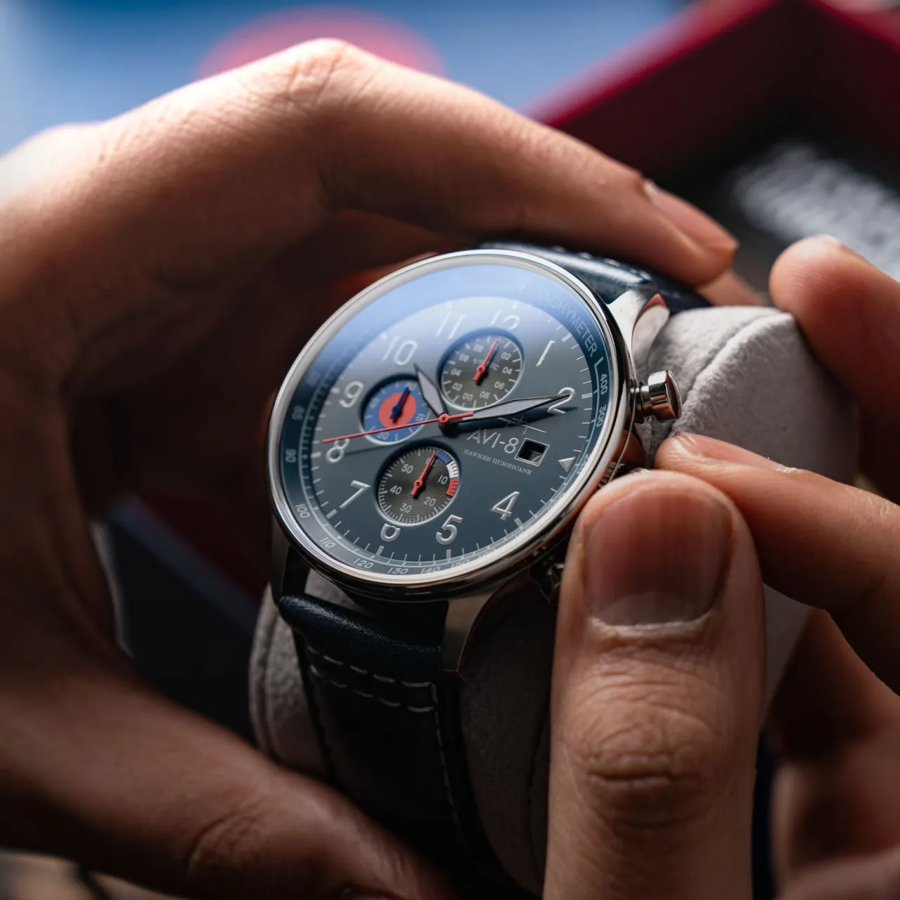 AVI-8 Hawker Hurricane Classic Chronograph Blue Otomatik AV40111A detay görseli 2