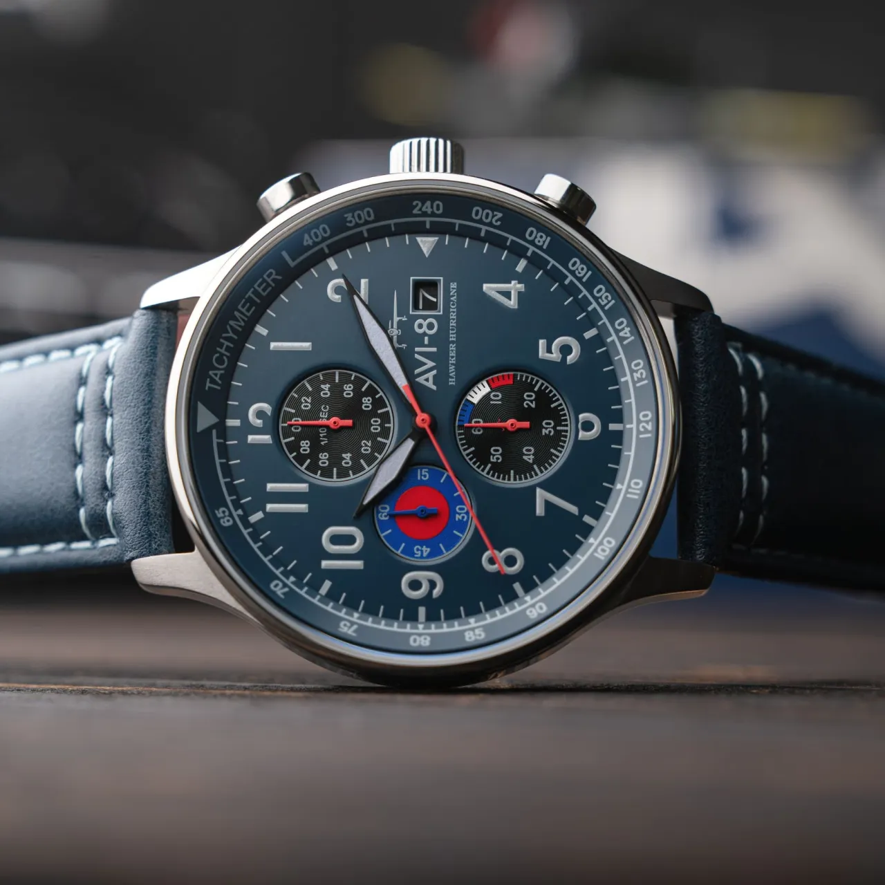 AVI-8 Hawker Hurricane Classic Chronograph Blue Otomatik AV40111A detay görseli 4