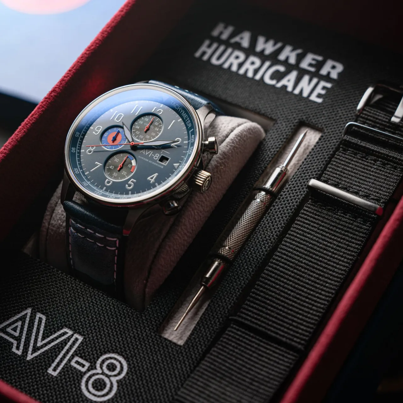 AVI-8 Hawker Hurricane Classic Chronograph Blue Otomatik AV40111A detay görseli 5