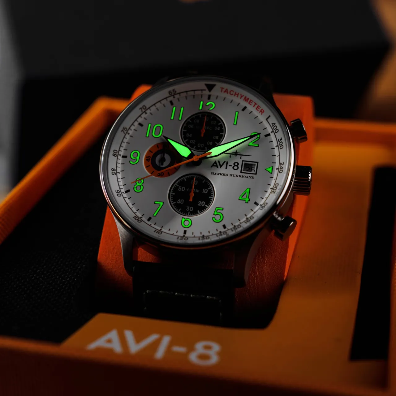 AVI-8 Hawker Hurricane Classic Chronograph Otomatik AV40111E detay görseli 3