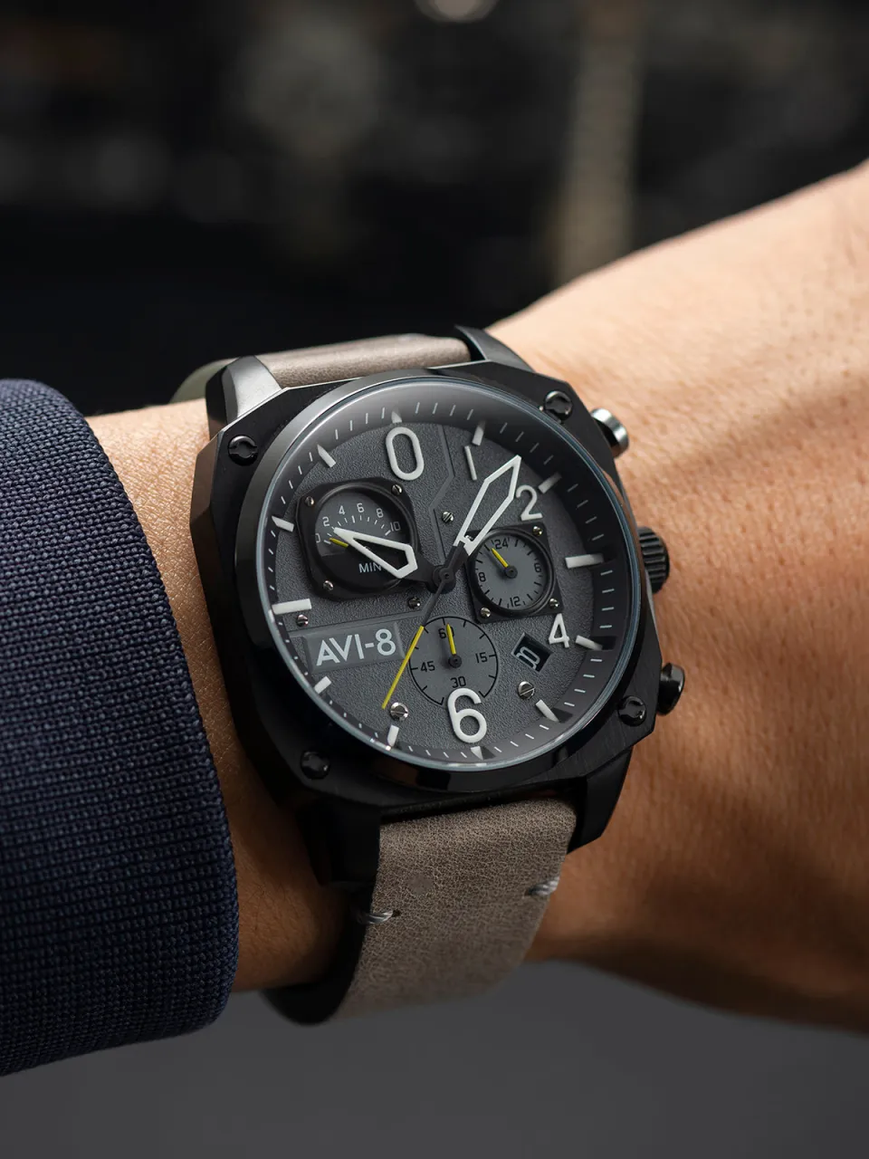 AVI-8 Hawker Hunter Retrograde Chronograph Grey AV405203 detay görseli 1