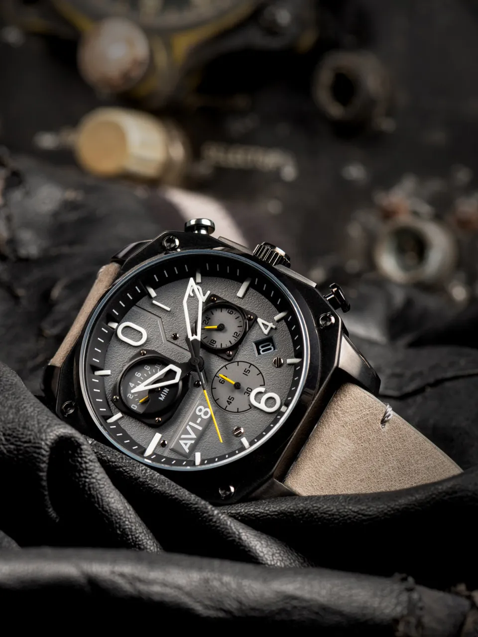 AVI-8 Hawker Hunter Retrograde Chronograph Grey AV405203 detay görseli 2