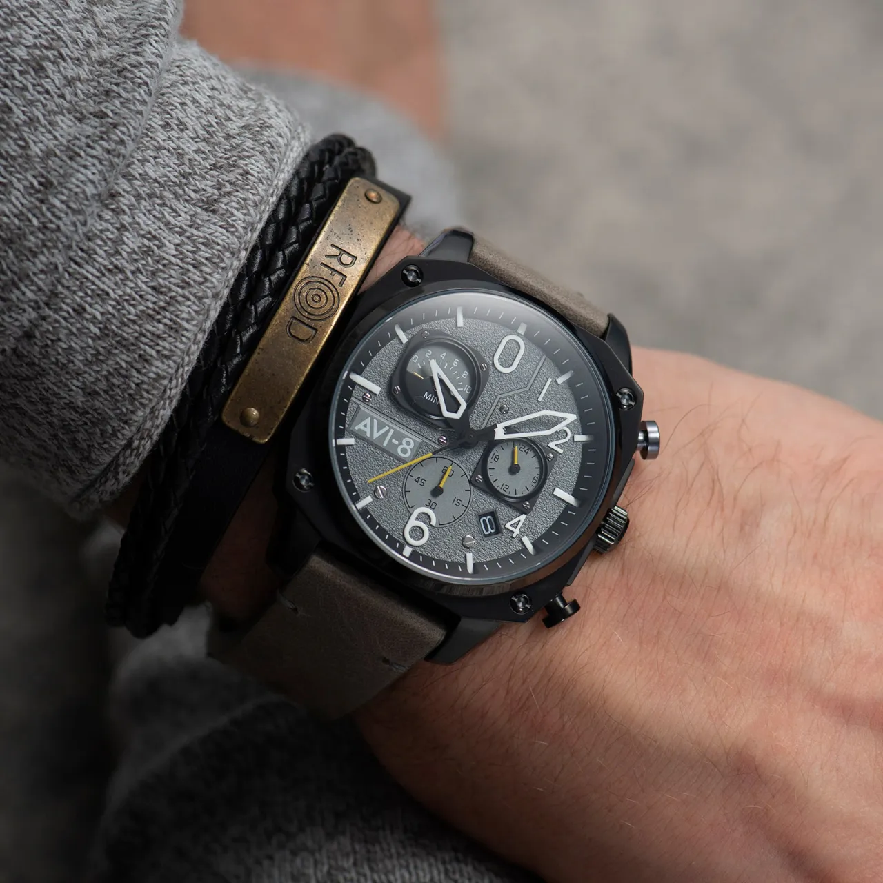 AVI-8 Hawker Hunter Retrograde Chronograph Grey AV405203 detay görseli 3