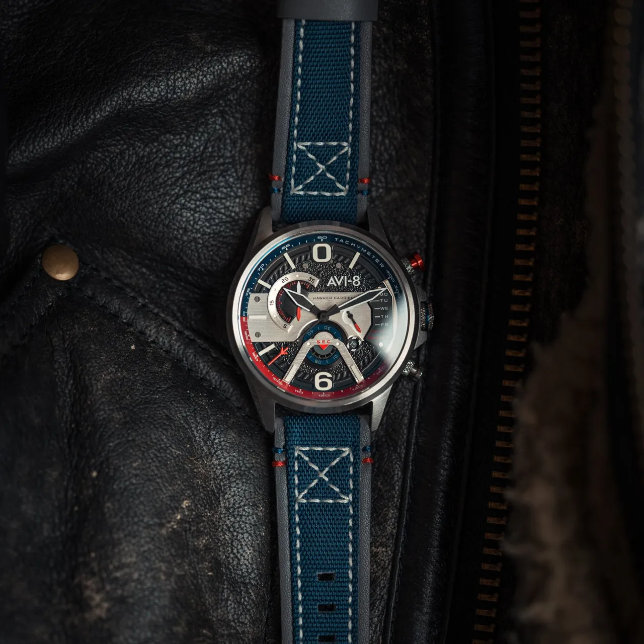 AVI-8 Hawker Harrier Dual Retrograde Chronograph Black AV405609 detay görseli 5