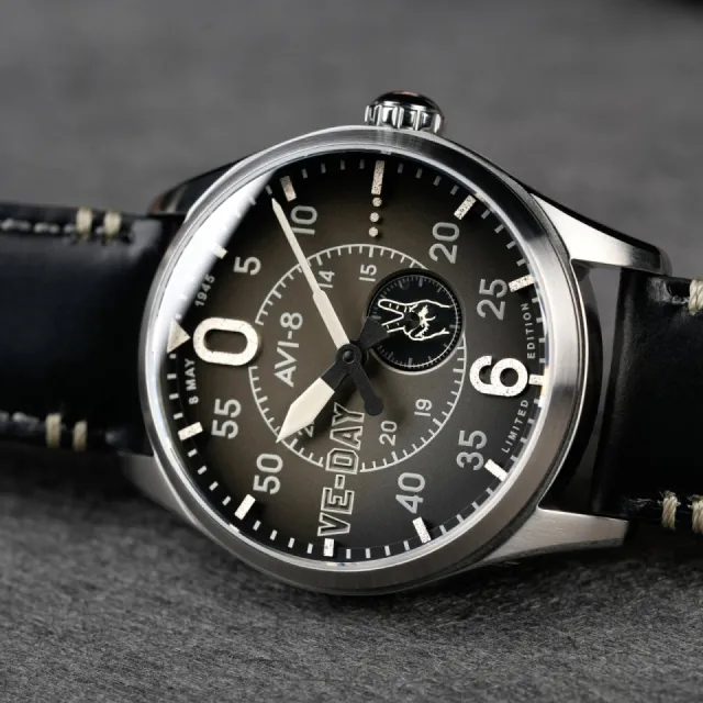 AVI-8 Spitfire Type 300 Automatic Black Valour Midnight AV407301 Görsel 4