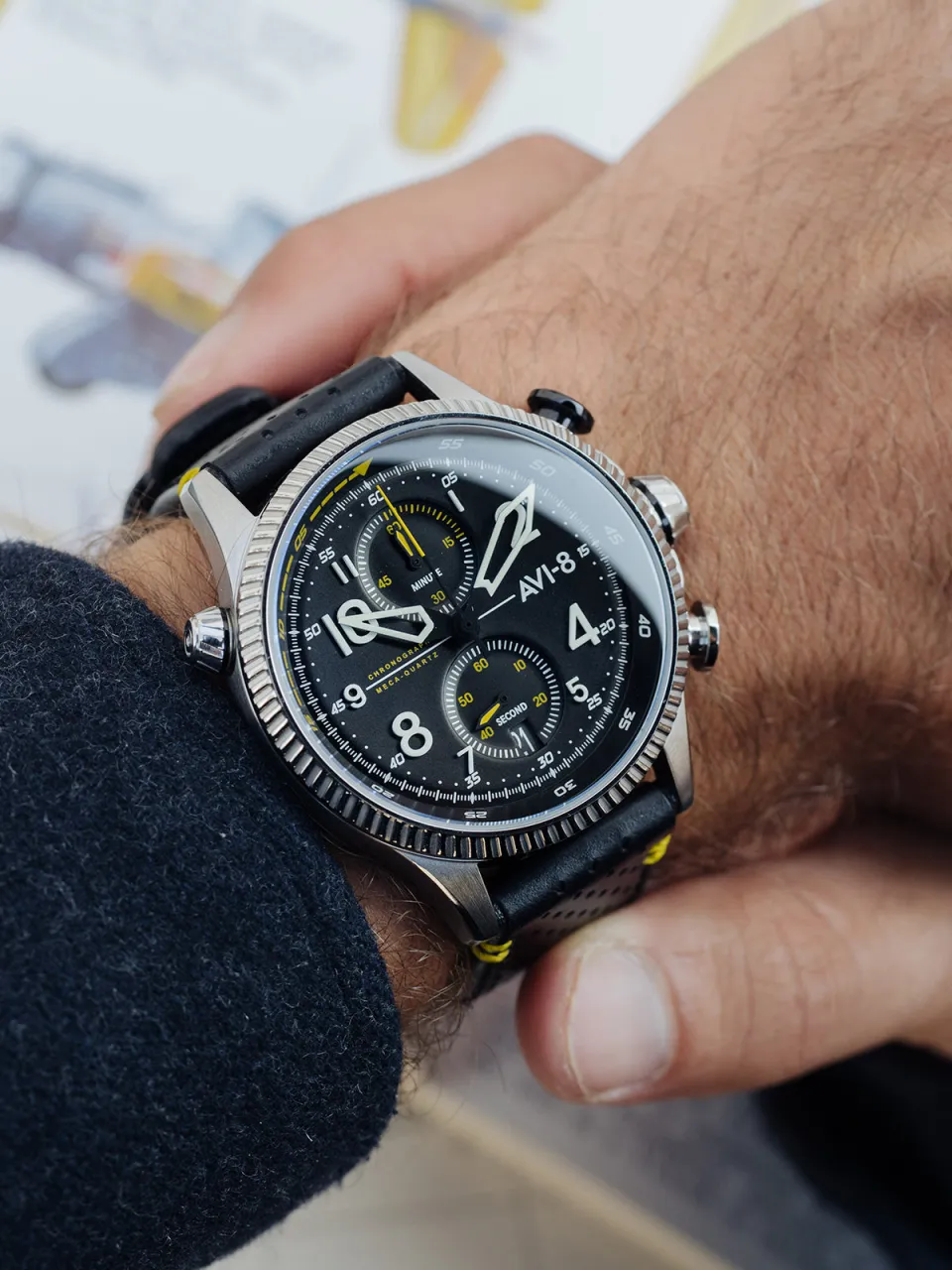 AVI-8 Hawker Hunter Duke Meca-Quartz Chronograph Black AV408001 detay görseli 2