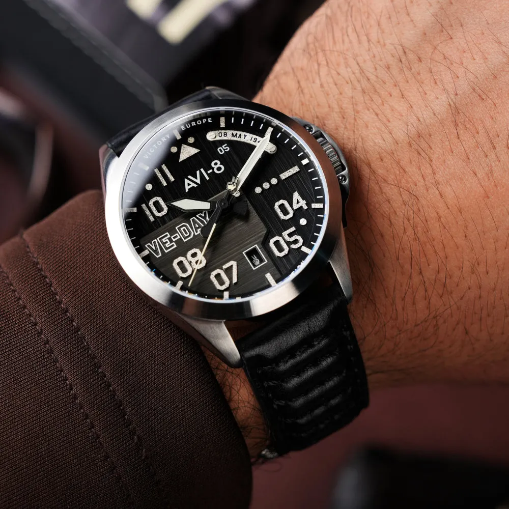 AVI-8 P-51 Mustang Patriot Automatic Black AV408203 detay görseli 2