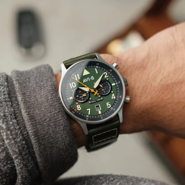 AVI-8 Hawker Hurricane Carey Dual Time Green AV408802 Görsel 7