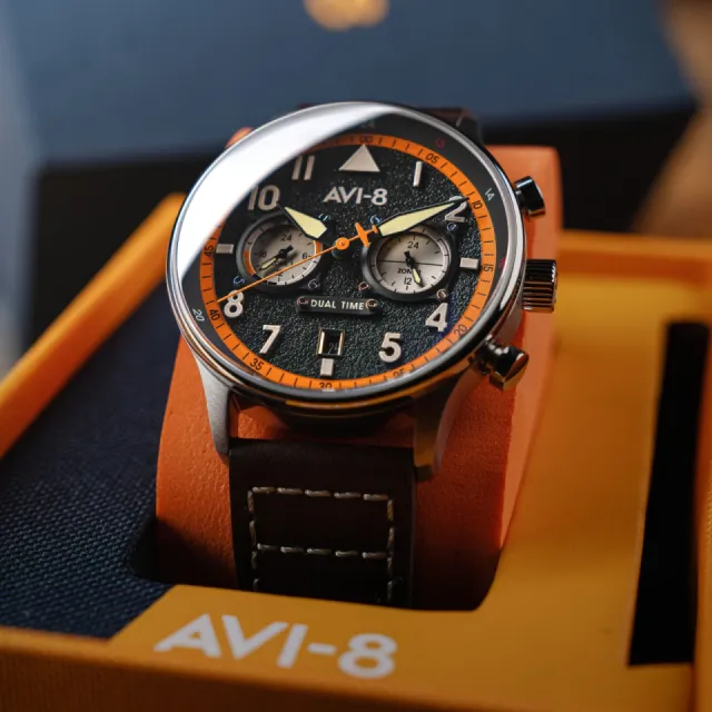 AVI-8 Hawker Hurricane Carey Dual Time Imperial War Museums Edition AV408807 Görsel 5