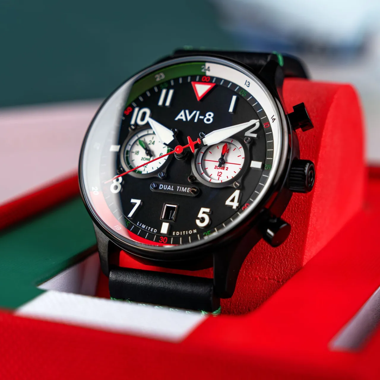 AVI-8 Hawker Hurricane Carey Dual Time Tri Color Black AV408808 detay görseli 5