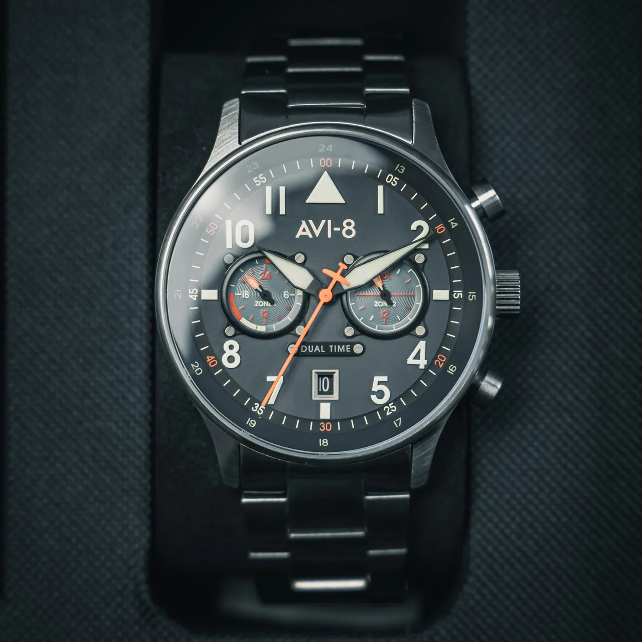 AVI-8 Hawker Hurricane Carey Dual Time Blue AV408822 detay görseli 4
