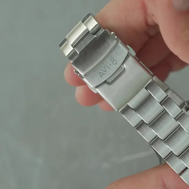 AVI-8 Hawker Hurricane Carey Dual Time Blue AV408822 Görsel 2