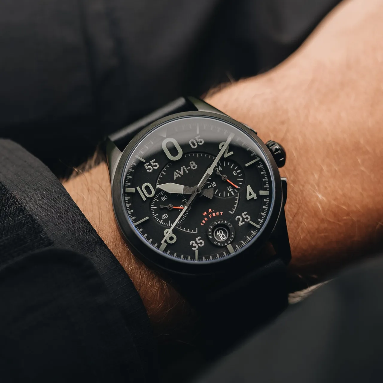 AVI-8 Spitfire Lock Chronograph Slate Black AV408903 detay görseli 2