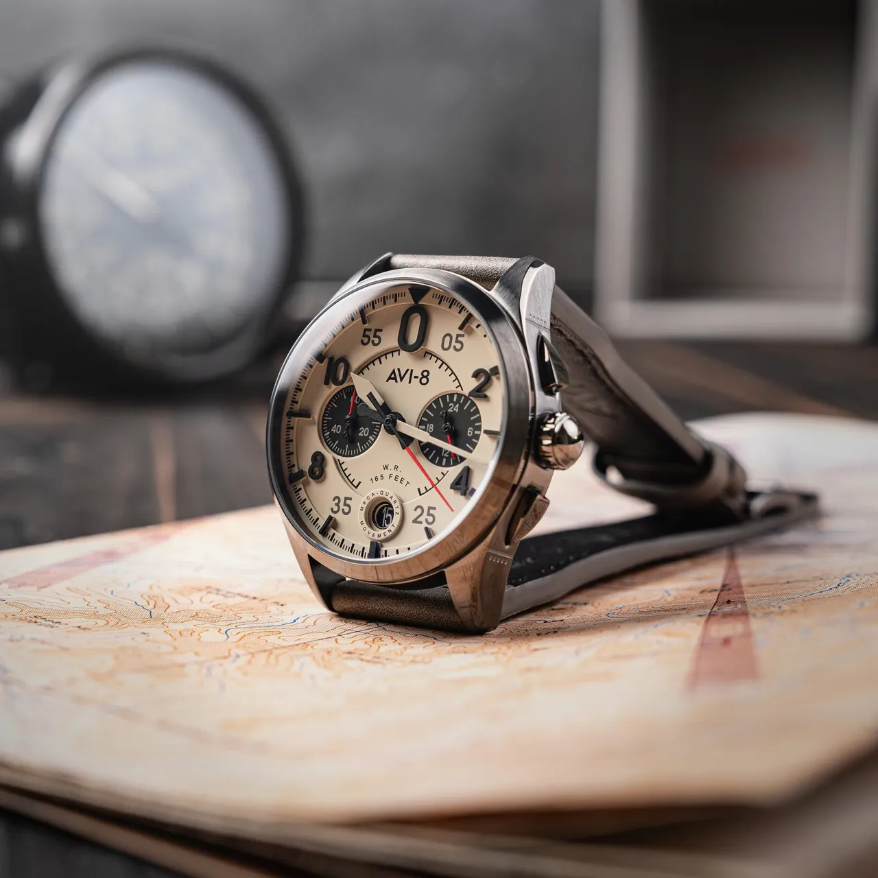AVI-8 Spitfire Lock Chronograph Cream AV408906 detay görseli 3