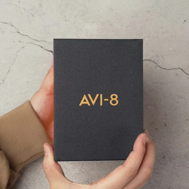 AVI-8 Spitfire Lock Chronograph Imperial War Museums Edition Bethlem AV40890B Görsel 2