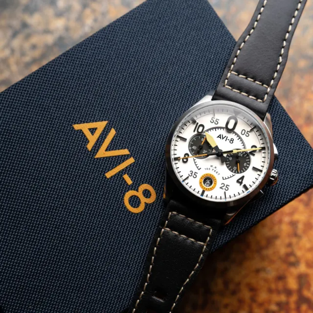 AVI-8 Spitfire Lock Chronograph Imperial War Museums Edition Bethlem AV40890B Görsel 9