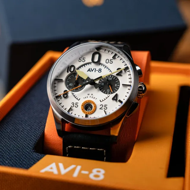 AVI-8 Spitfire Lock Chronograph Imperial War Museums Edition Bethlem AV40890B Görsel 10