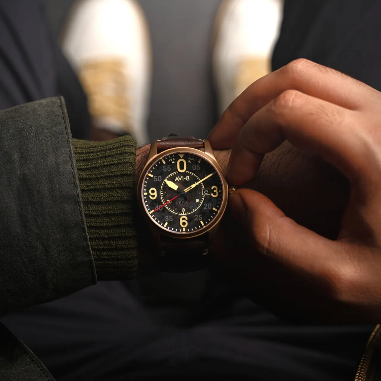 AVI-8 Spitfire Smith Automatic Distressed Black AV409006 detay görseli 2