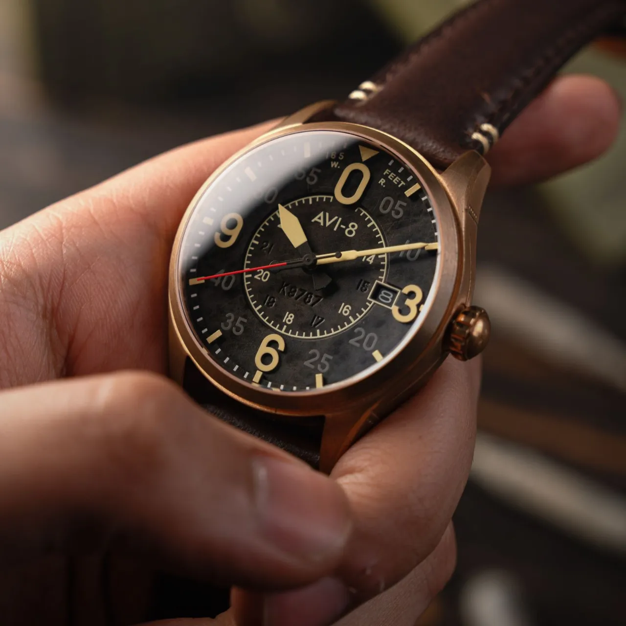 AVI-8 Spitfire Smith Automatic Distressed Black AV409006 detay görseli 3