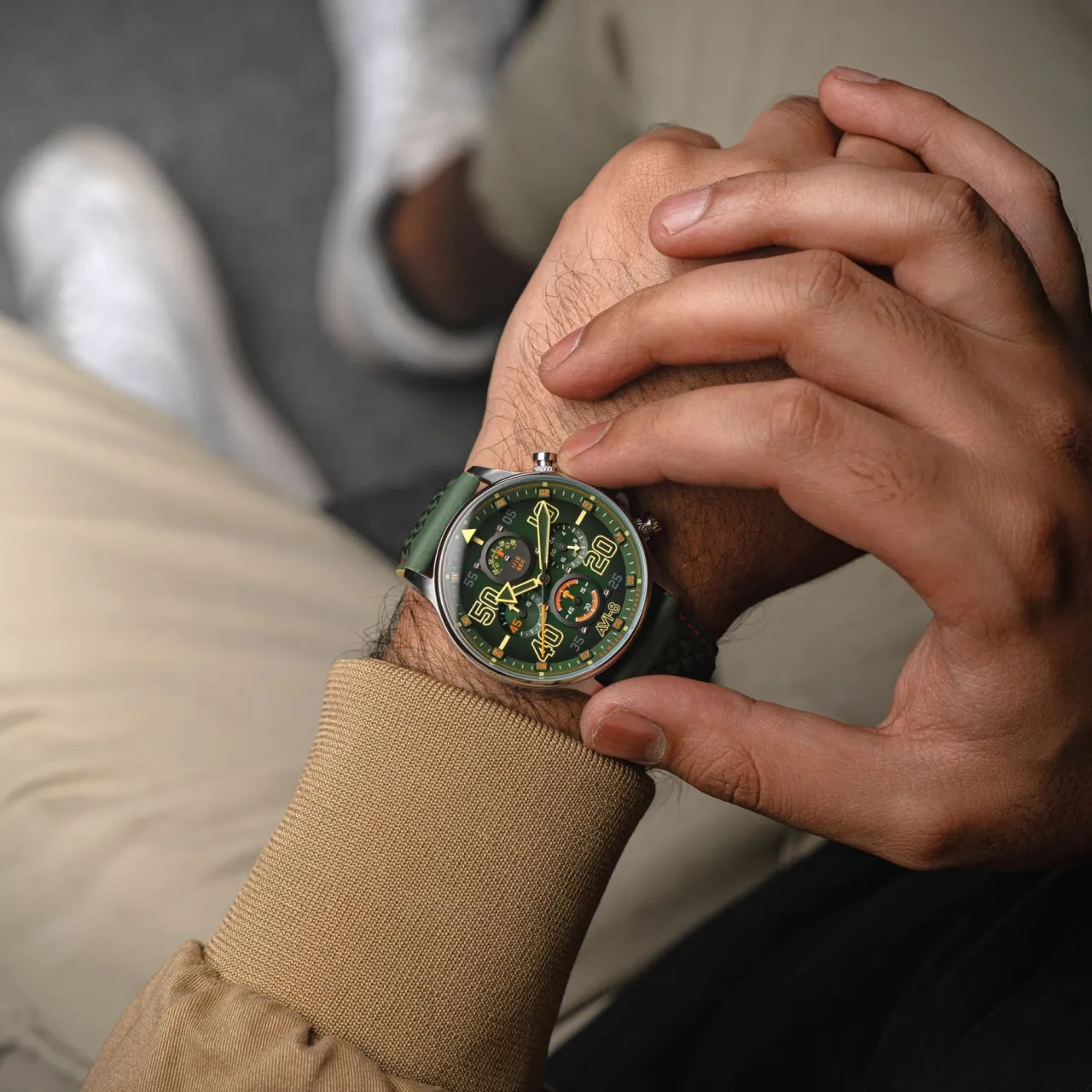 AVI-8 Hawker Typhoon Coningham Chronograph Green AV40930D detay görseli 5