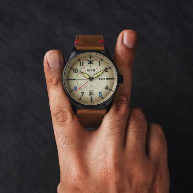 AVI-8 Hawker Hurricane Kent Automatic Vanguard Beige AV409406 Görsel 4