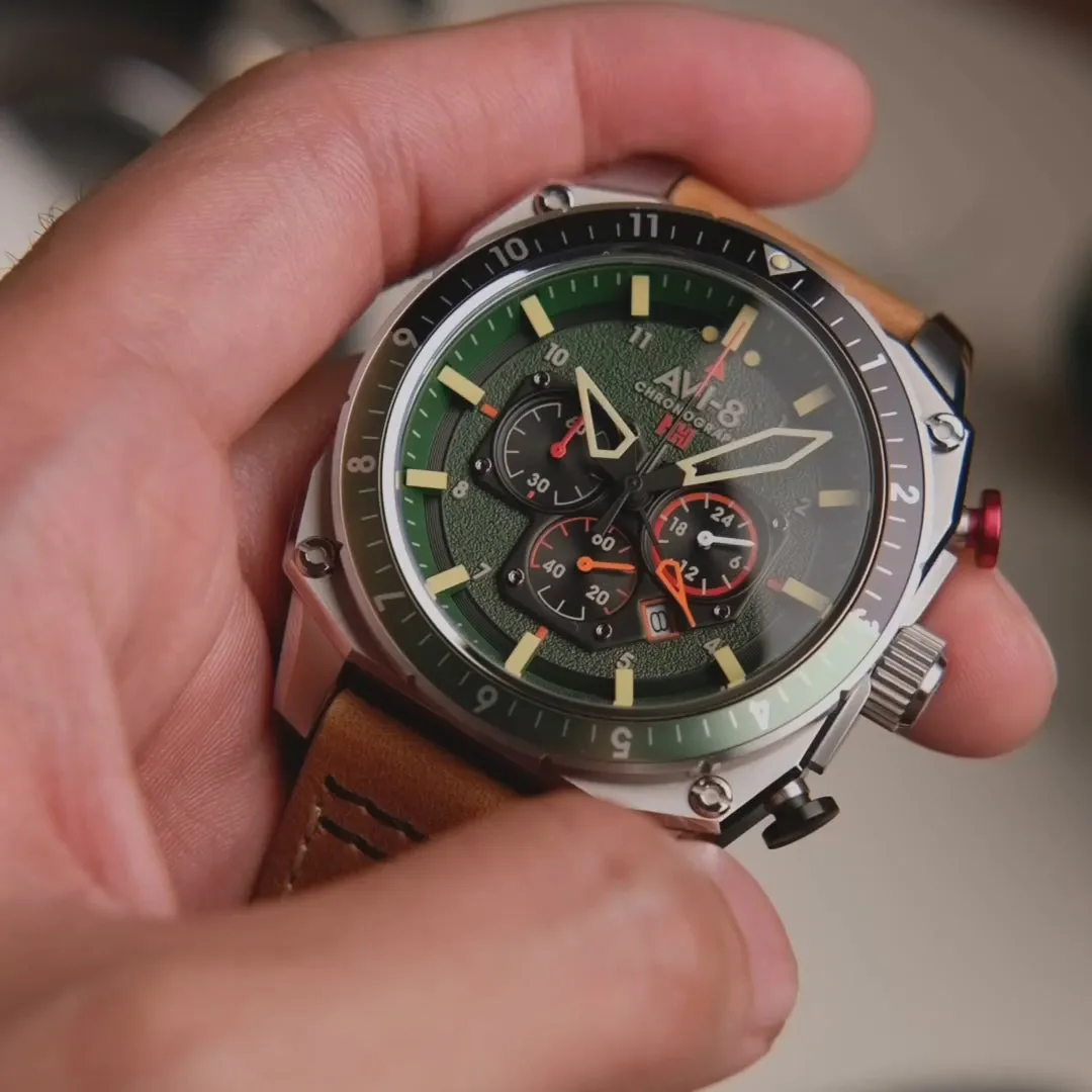 AVI-8 Hawker Hunter Atlas Dual Time Chronograph Forest AV410001 detay görseli 1