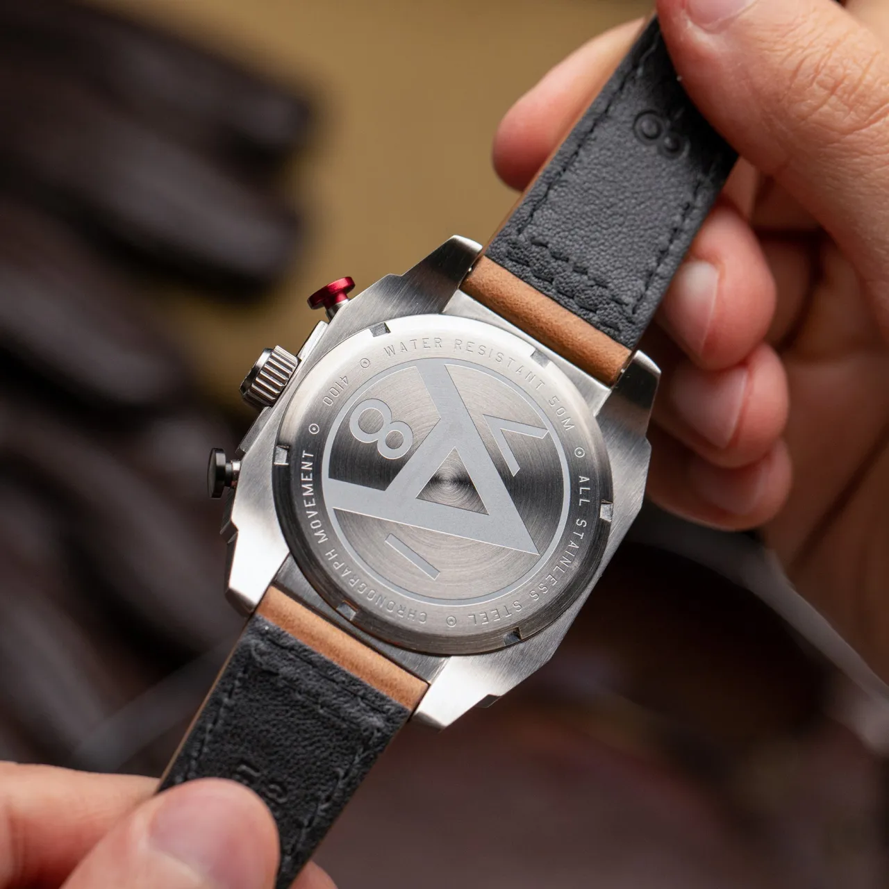 AVI-8 Hawker Hunter Atlas Dual Time Chronograph Forest AV410001 detay görseli 5