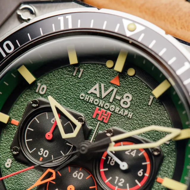 AVI-8 Hawker Hunter Atlas Dual Time Chronograph Forest AV410001 Görsel 8