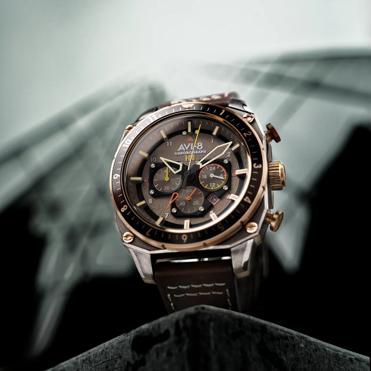 AVI-8 Hawker Hunter Atlas Dual Time Chronograph Slate Grey AV410005 detay görseli 4