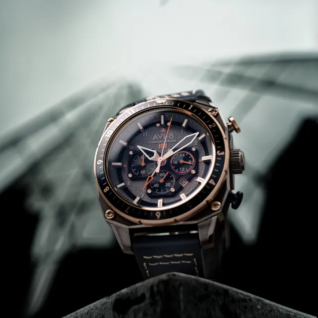 AVI-8 Hawker Hunter Atlas Dual Time Chronograph Charcoal Grey AV410007 Görsel 7