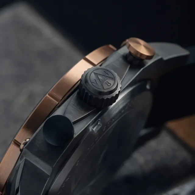 AVI-8 Hawker Hunter Atlas Dual Time Chronograph Charcoal Grey AV410007 Görsel 8