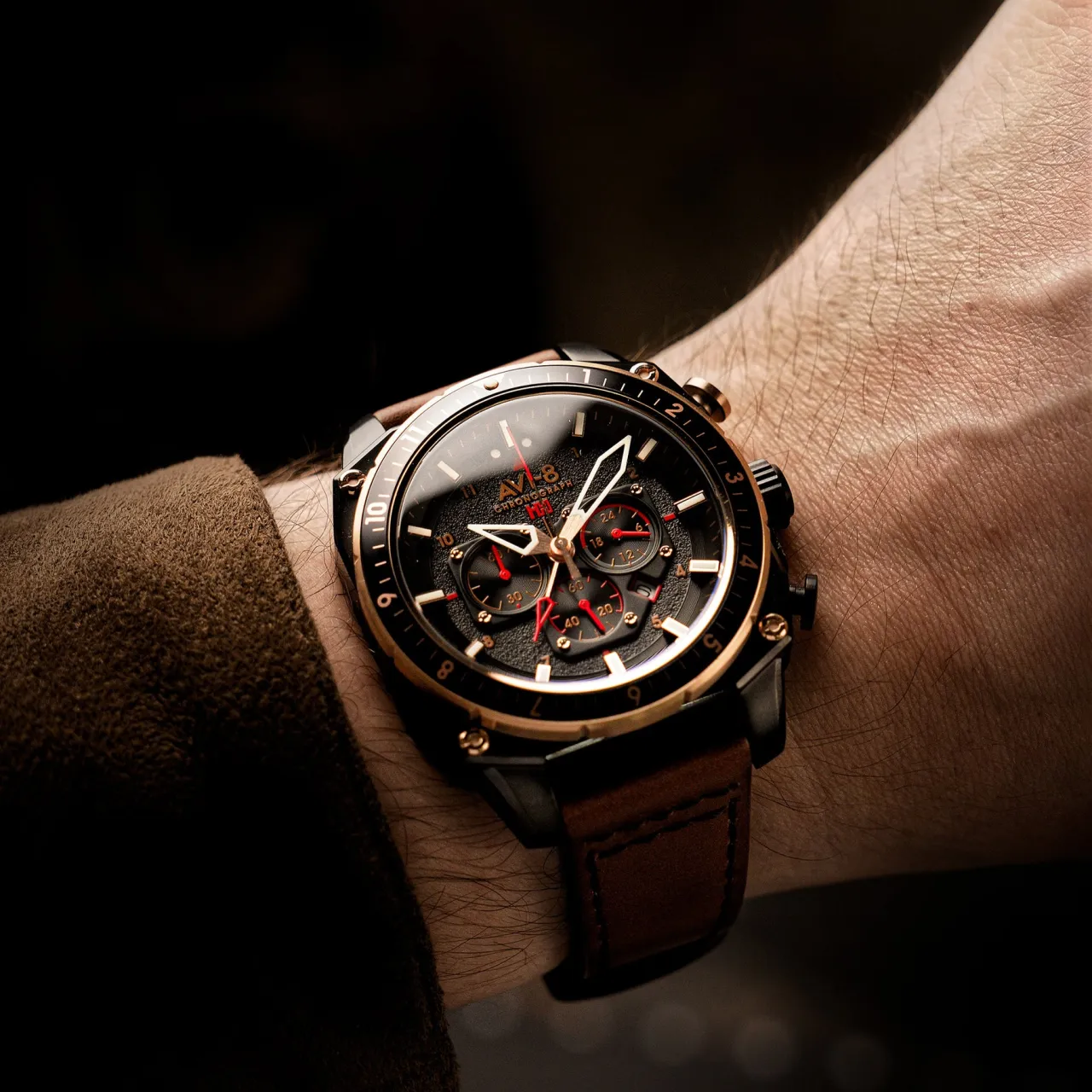 AVI-8 Hawker Hunter Atlas Dual Time Chronograph Jade Black AV410009 detay görseli 2