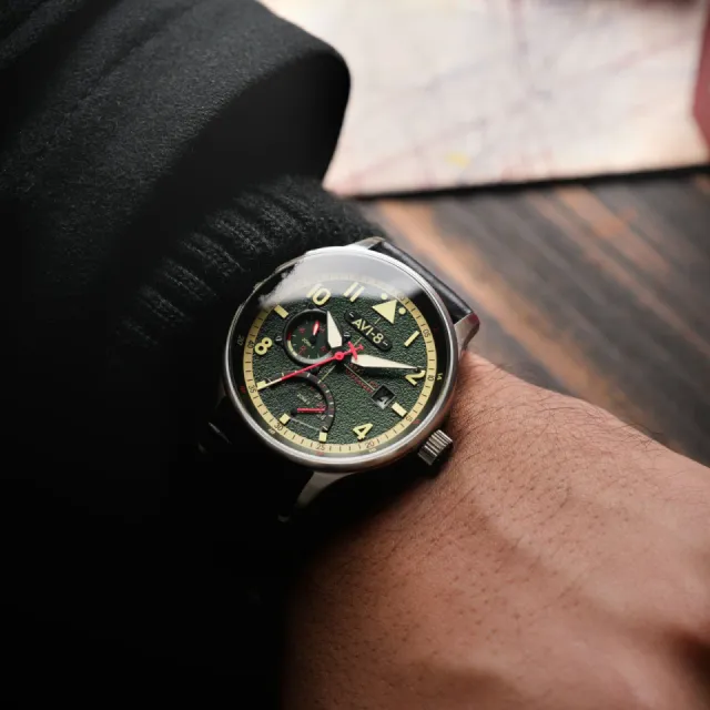AVI-8 Hawker Hurricane McKellar Dual Time Gothic Green AV4101O Görsel 7