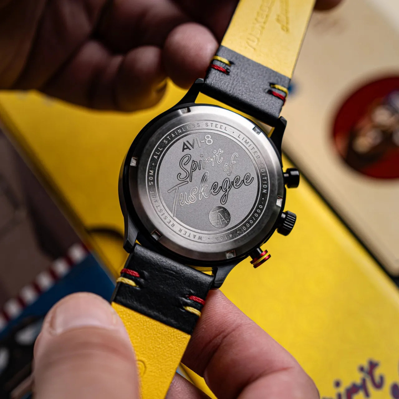 AVI-8 Flyboy Spirit Of Tuskegee Chronograph Limited Edition AV410901 detay görseli 5