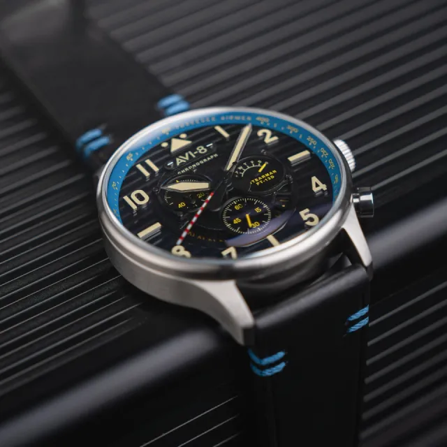 AVI-8 Flyboy Spirit Of Tuskegee Chronograph Limited Edition AV410903 Görsel 10