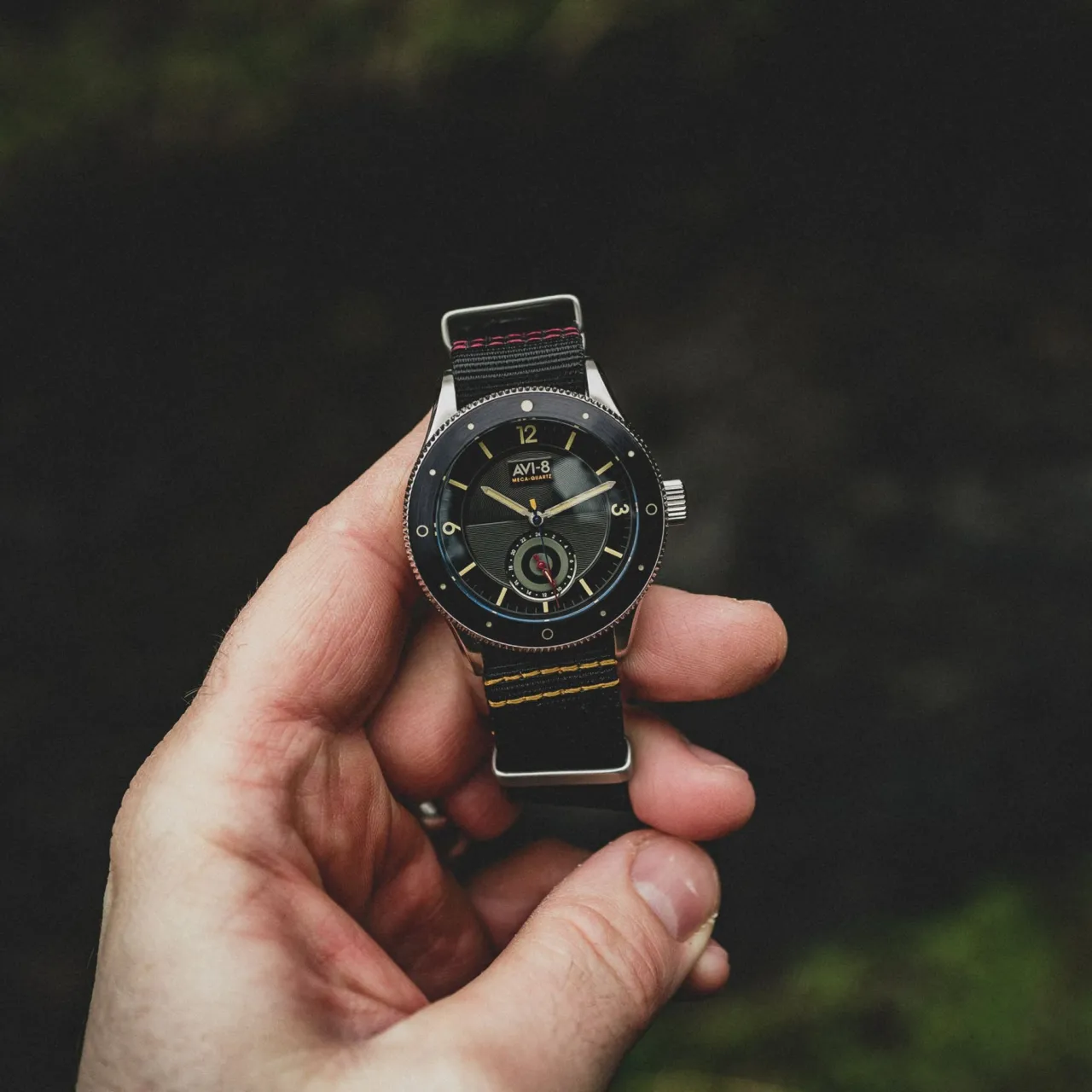AVI-8 Flyboy Airmaster Sector Meca-Quartz Raven Black AV411201 detay görseli 2