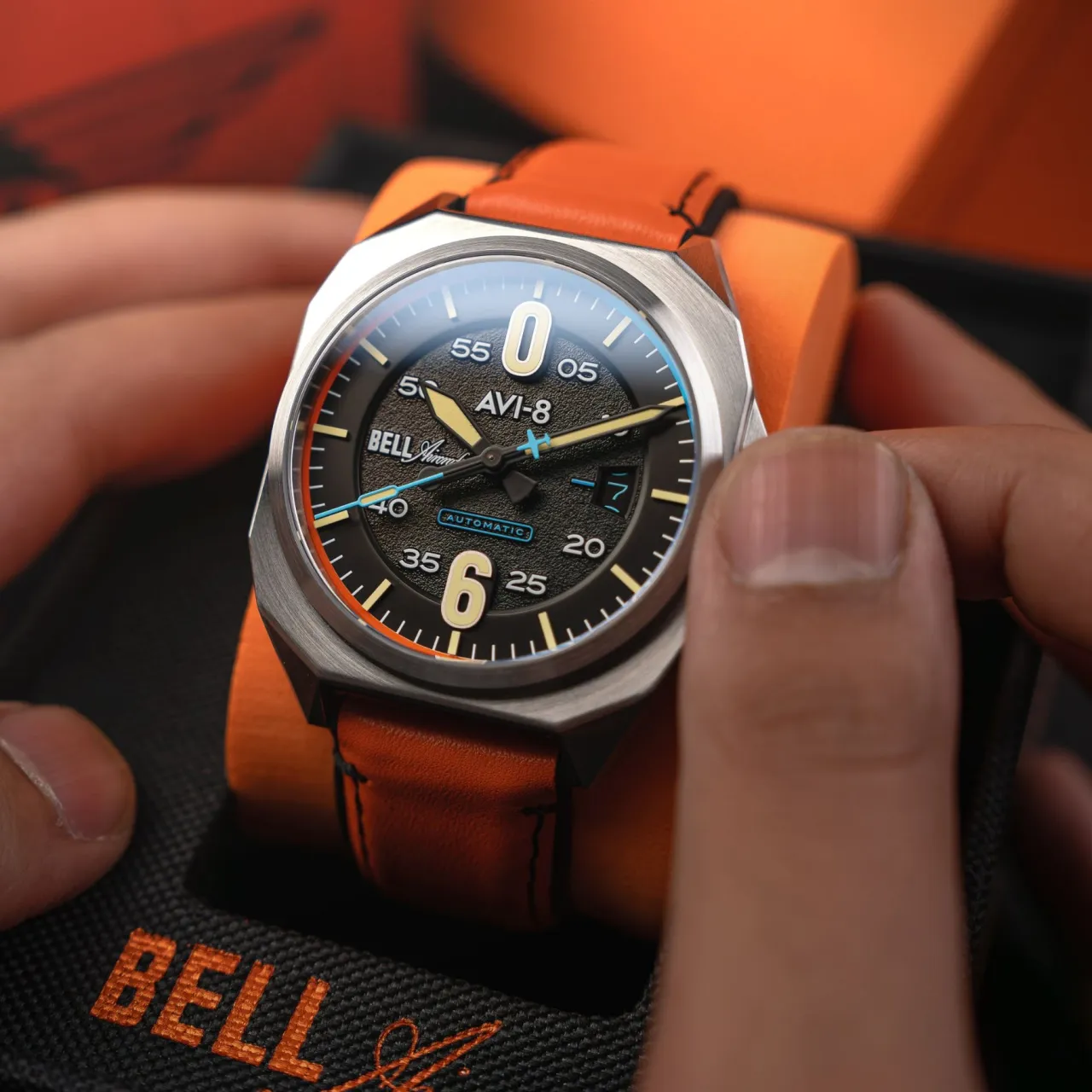 AVI-8 Bell X-1 Machbuster Automatic Graphite Black AV411501 detay görseli 3