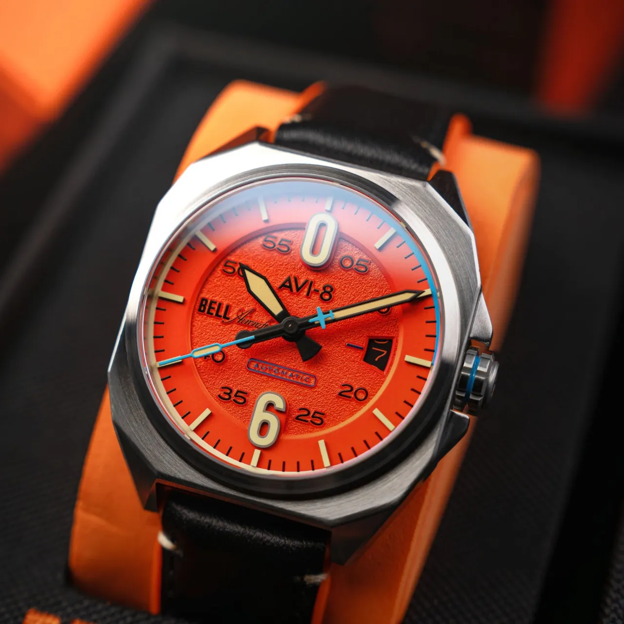 AVI-8 Bell X-1 Machbuster Automatic Retro Orange AV411502 detay görseli 3