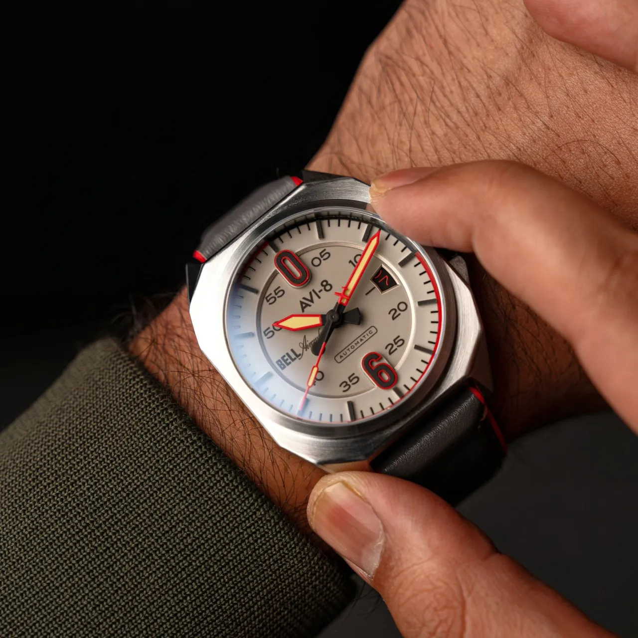 AVI-8 Bell X-1 Machbuster Automatic Desert Khaki AV411507 detay görseli 2